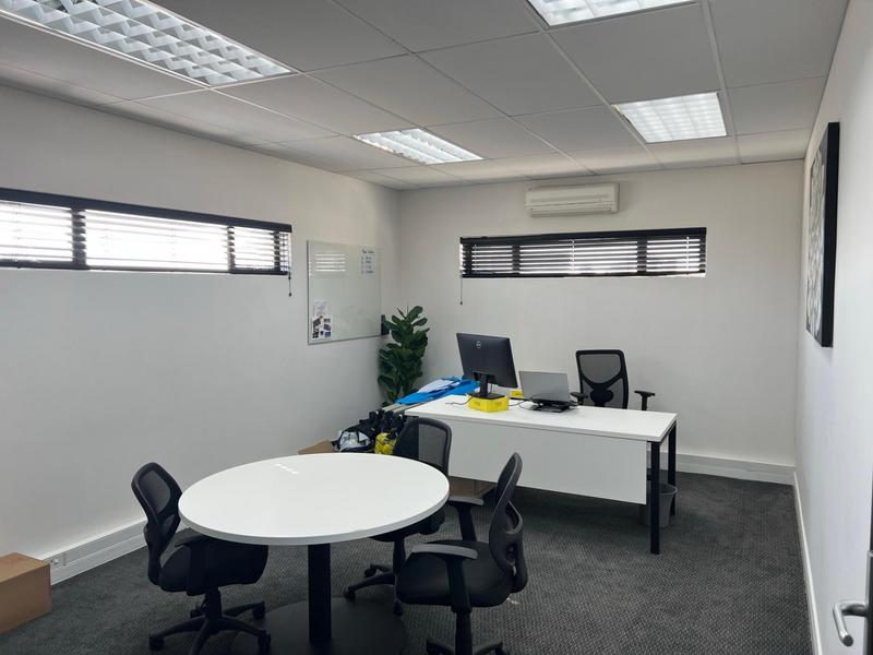 To Let commercial Property for Rent in Mount Croix Eastern Cape